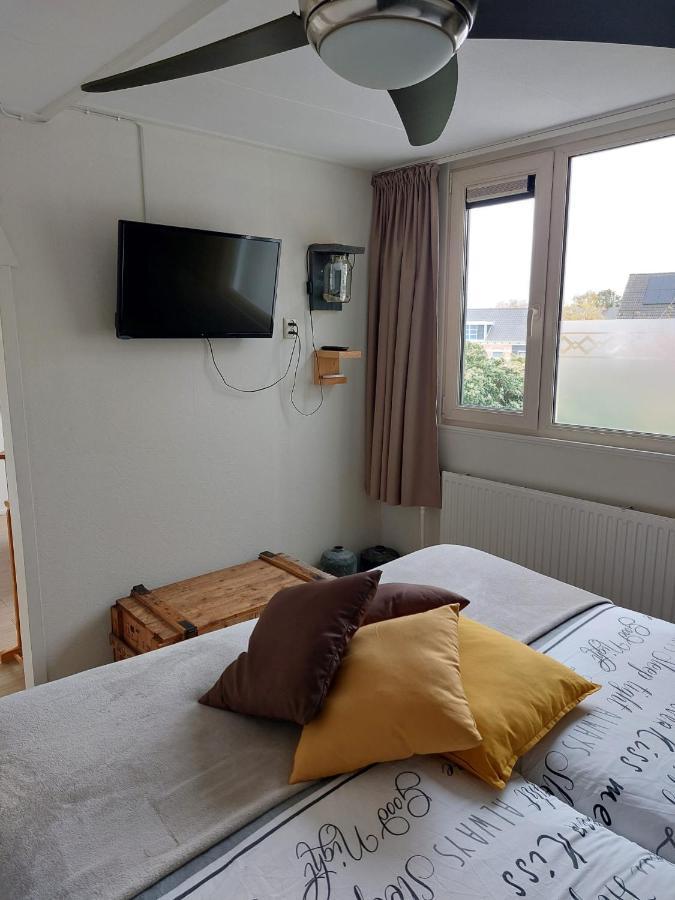 Bed & Breakfast D'Ouwe Smidse Kamperland Exteriér fotografie