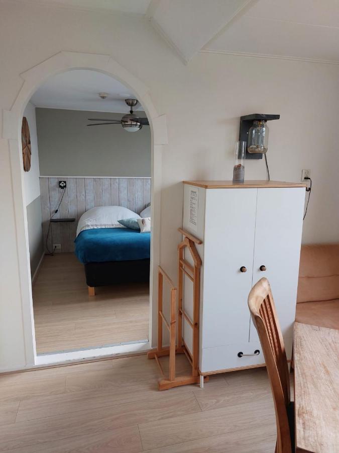 Bed & Breakfast D'Ouwe Smidse Kamperland Exteriér fotografie